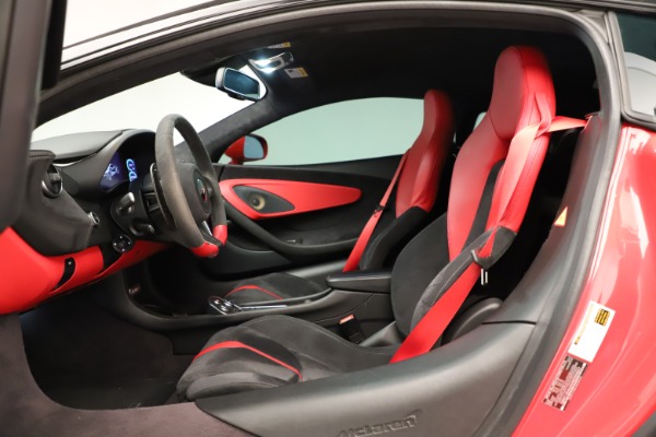 Used 2016 McLaren 570S Coupe for sale Sold at Alfa Romeo of Greenwich in Greenwich CT 06830 23