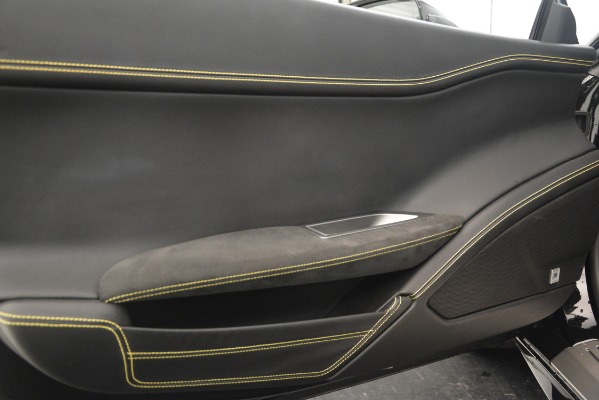 Used 2011 Ferrari 458 Italia for sale $209,900 at Alfa Romeo of Greenwich in Greenwich CT 06830 15