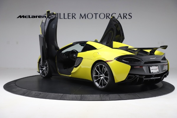 Used 2019 McLaren 570S Spider for sale Sold at Alfa Romeo of Greenwich in Greenwich CT 06830 19