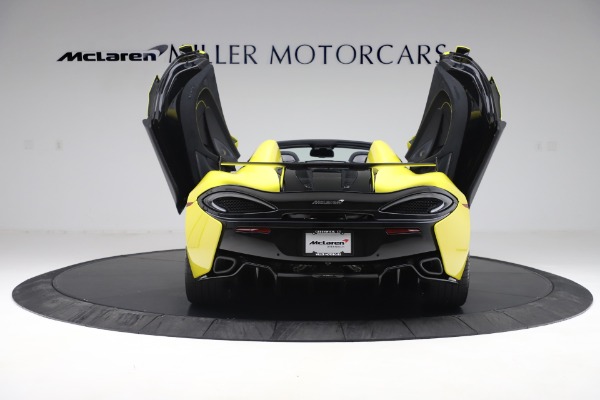 Used 2019 McLaren 570S Spider for sale Sold at Alfa Romeo of Greenwich in Greenwich CT 06830 20