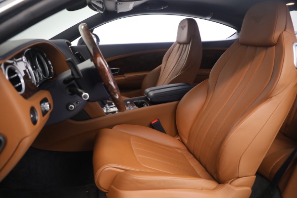 Used 2013 Bentley Continental GT V8 for sale $77,900 at Alfa Romeo of Greenwich in Greenwich CT 06830 18