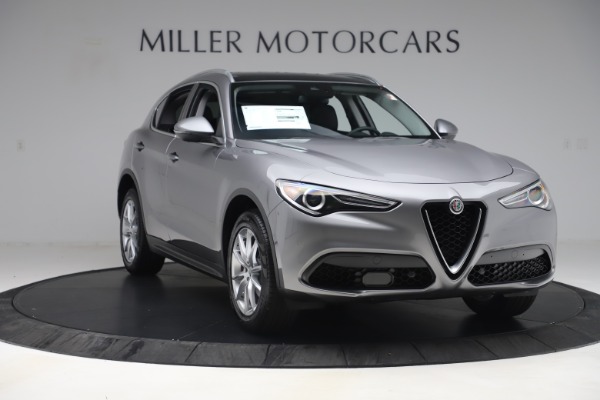 New 2019 Alfa Romeo Stelvio Ti Lusso Q4 for sale Sold at Alfa Romeo of Greenwich in Greenwich CT 06830 11