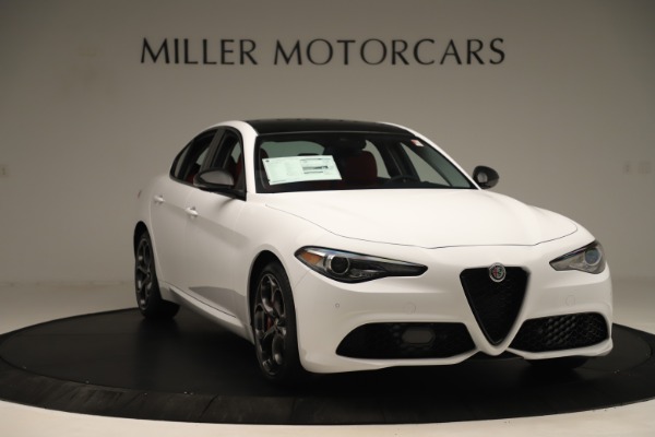 New 2019 Alfa Romeo Giulia Ti Sport Q4 for sale Sold at Alfa Romeo of Greenwich in Greenwich CT 06830 11