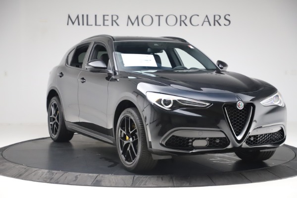 New 2019 Alfa Romeo Stelvio Ti Sport Q4 for sale Sold at Alfa Romeo of Greenwich in Greenwich CT 06830 11