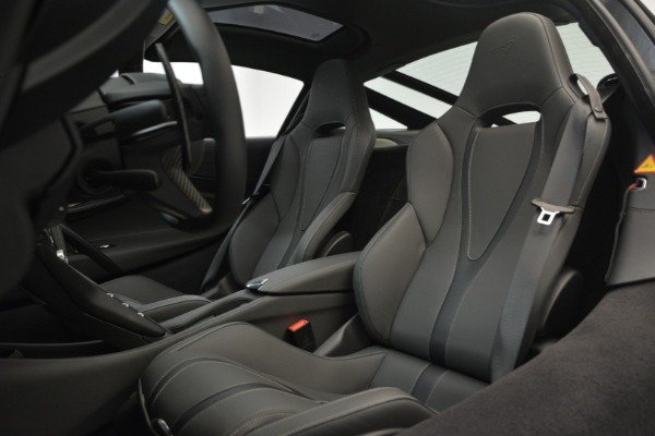 Used 2018 McLaren 720S for sale Sold at Alfa Romeo of Greenwich in Greenwich CT 06830 16