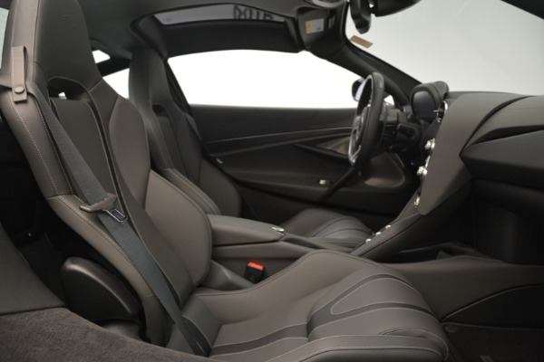 Used 2018 McLaren 720S for sale Sold at Alfa Romeo of Greenwich in Greenwich CT 06830 18