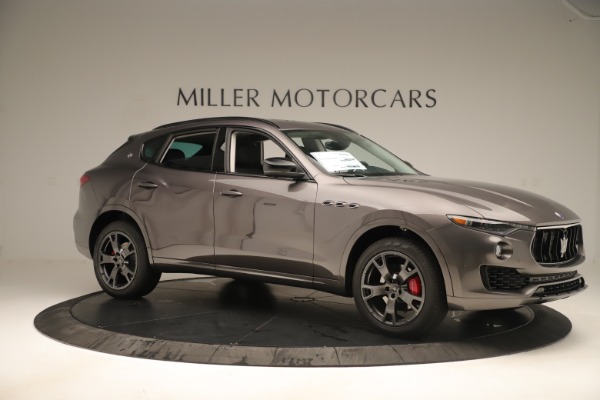 New 2019 Maserati Levante Q4 Nerissimo for sale Sold at Alfa Romeo of Greenwich in Greenwich CT 06830 10