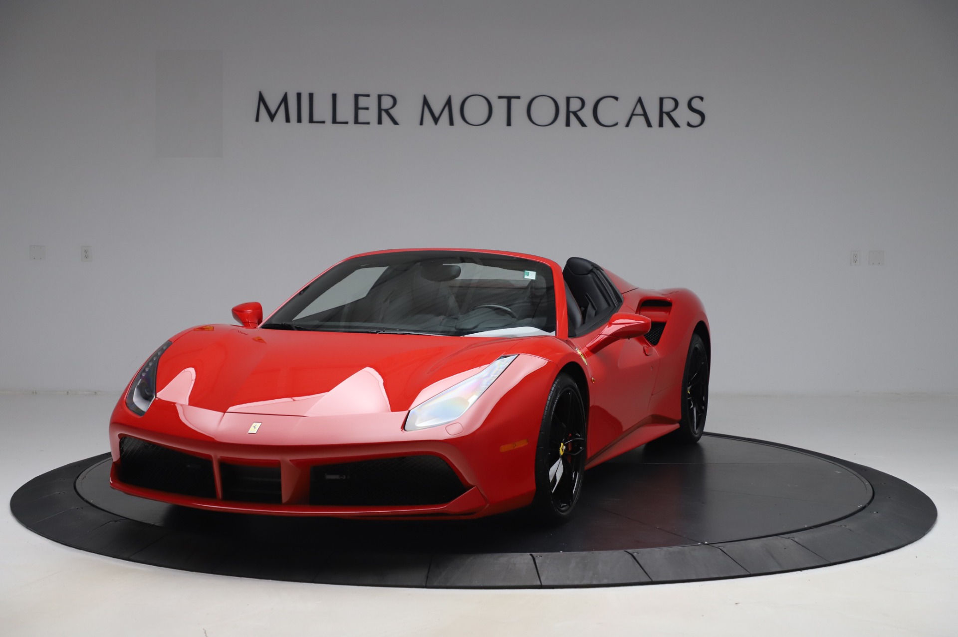 Used 2017 Ferrari 488 Spider for sale Sold at Alfa Romeo of Greenwich in Greenwich CT 06830 1