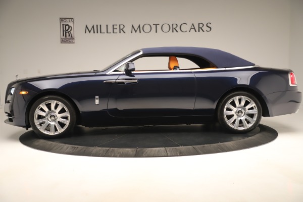 Used 2016 Rolls-Royce Dawn for sale Sold at Alfa Romeo of Greenwich in Greenwich CT 06830 10