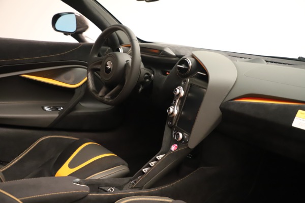 Used 2020 McLaren 720S Spider Performance for sale Sold at Alfa Romeo of Greenwich in Greenwich CT 06830 26