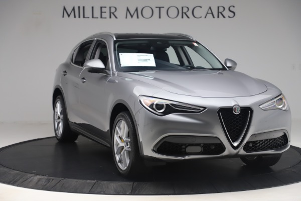 New 2019 Alfa Romeo Stelvio Ti Lusso Q4 for sale Sold at Alfa Romeo of Greenwich in Greenwich CT 06830 11