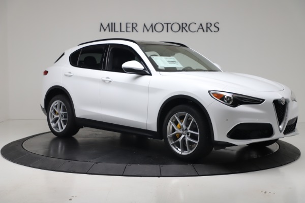 New 2019 Alfa Romeo Stelvio Ti Sport Q4 for sale Sold at Alfa Romeo of Greenwich in Greenwich CT 06830 10