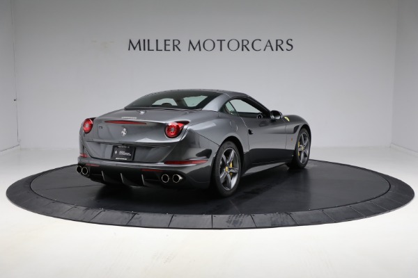 Used 2015 Ferrari California T for sale Sold at Alfa Romeo of Greenwich in Greenwich CT 06830 17