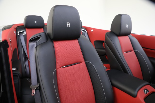 Used 2019 Rolls-Royce Dawn for sale $329,895 at Alfa Romeo of Greenwich in Greenwich CT 06830 28