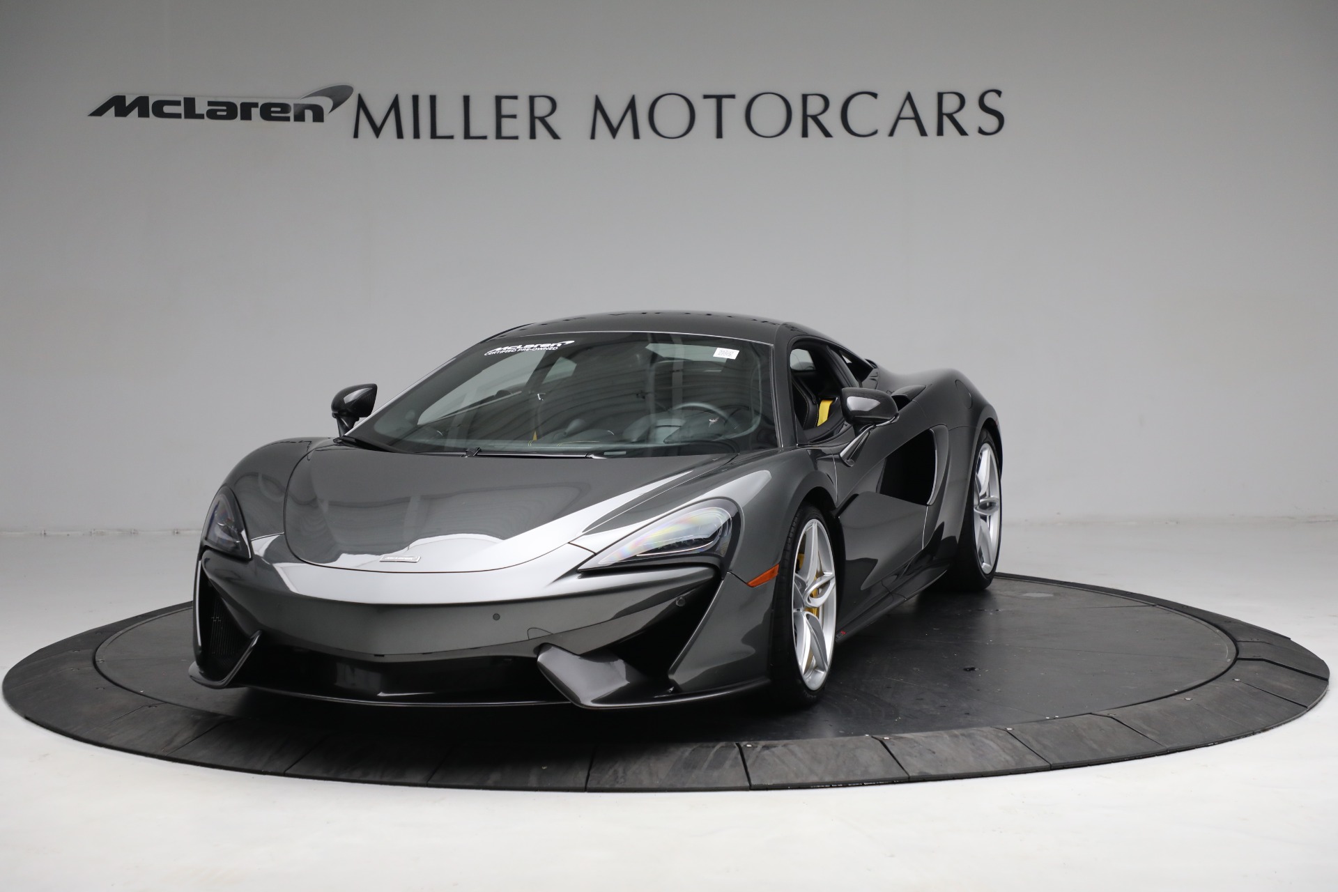 Used 2017 McLaren 570S Coupe for sale $176,900 at Alfa Romeo of Greenwich in Greenwich CT 06830 1