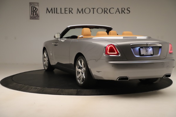 Used 2016 Rolls-Royce Dawn for sale Sold at Alfa Romeo of Greenwich in Greenwich CT 06830 4