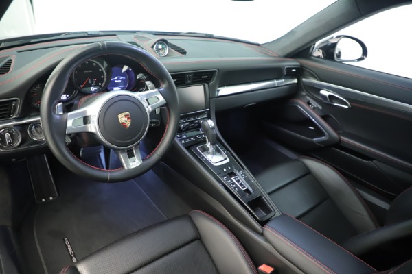 Used 2014 Porsche 911 Turbo for sale Sold at Alfa Romeo of Greenwich in Greenwich CT 06830 14