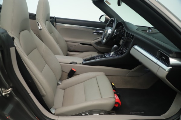 Used 2015 Porsche 911 Carrera 4S for sale Sold at Alfa Romeo of Greenwich in Greenwich CT 06830 23