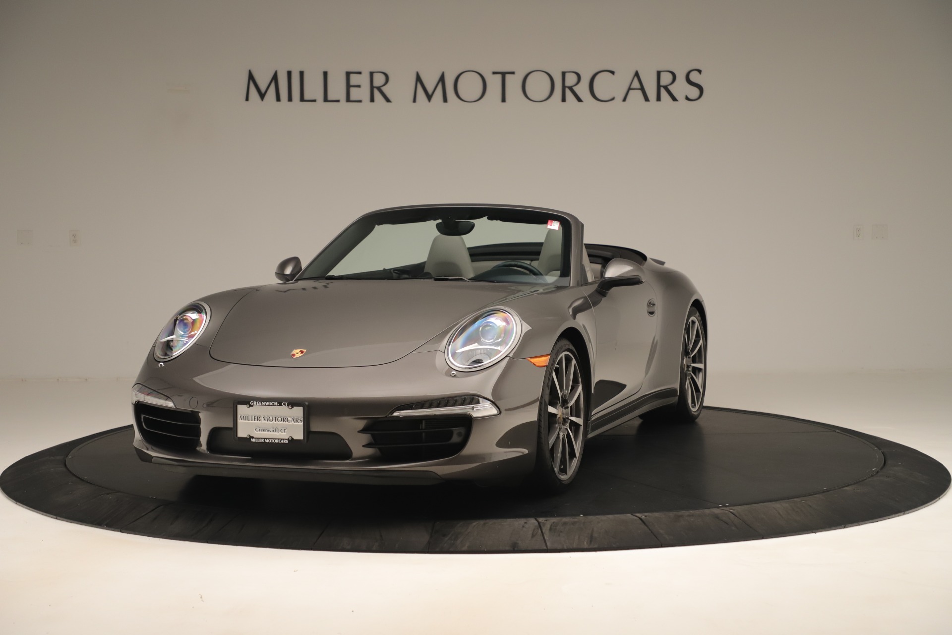 Used 2015 Porsche 911 Carrera 4S for sale Sold at Alfa Romeo of Greenwich in Greenwich CT 06830 1