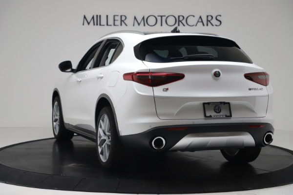 New 2019 Alfa Romeo Stelvio Ti Lusso Q4 for sale Sold at Alfa Romeo of Greenwich in Greenwich CT 06830 5