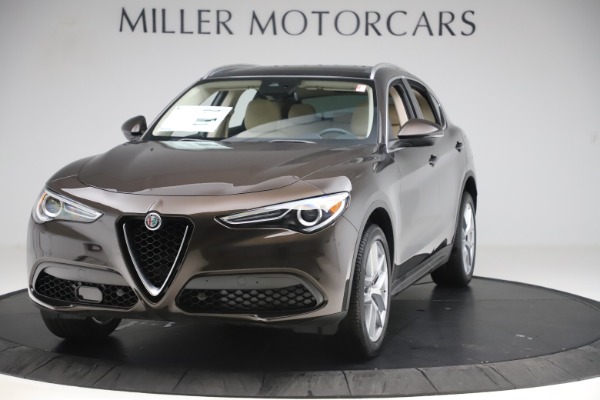 New 2019 Alfa Romeo Stelvio Ti Lusso Q4 for sale Sold at Alfa Romeo of Greenwich in Greenwich CT 06830 1