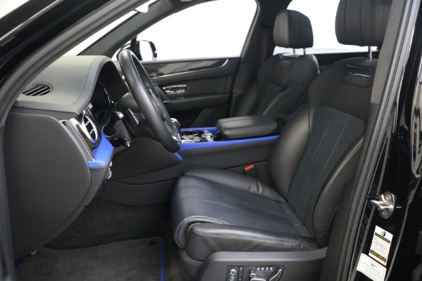 Used 2020 Bentley Bentayga V8 Design Series for sale $145,900 at Alfa Romeo of Greenwich in Greenwich CT 06830 21
