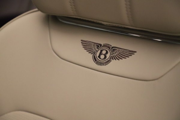 Used 2020 Bentley Bentayga V8 for sale $158,900 at Alfa Romeo of Greenwich in Greenwich CT 06830 20