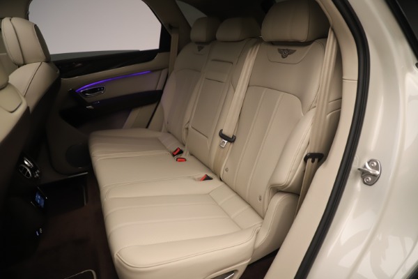 Used 2020 Bentley Bentayga V8 for sale $158,900 at Alfa Romeo of Greenwich in Greenwich CT 06830 22