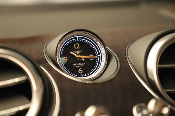 Used 2020 Bentley Bentayga V8 for sale $158,900 at Alfa Romeo of Greenwich in Greenwich CT 06830 26