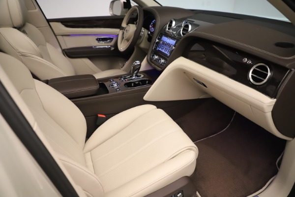 Used 2020 Bentley Bentayga V8 for sale $158,900 at Alfa Romeo of Greenwich in Greenwich CT 06830 27