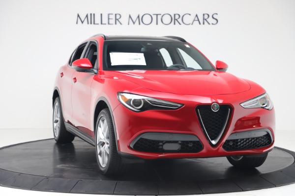 New 2019 Alfa Romeo Stelvio Ti Sport Q4 for sale Sold at Alfa Romeo of Greenwich in Greenwich CT 06830 11