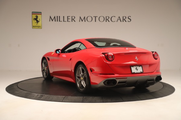 Used 2016 Ferrari California T for sale Sold at Alfa Romeo of Greenwich in Greenwich CT 06830 15