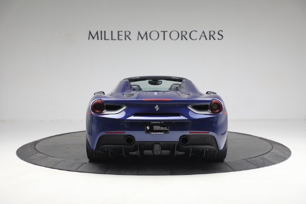 Used 2019 Ferrari 488 Spider for sale $349,900 at Alfa Romeo of Greenwich in Greenwich CT 06830 6