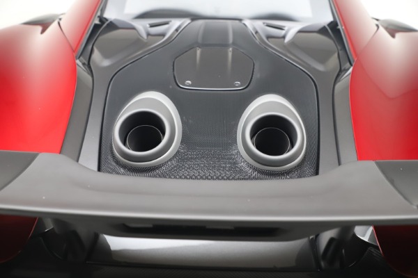 New 2019 McLaren 600LT Luxury for sale $285,236 at Alfa Romeo of Greenwich in Greenwich CT 06830 25