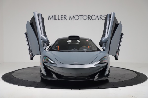 Used 2019 McLaren 600LT for sale Sold at Alfa Romeo of Greenwich in Greenwich CT 06830 11