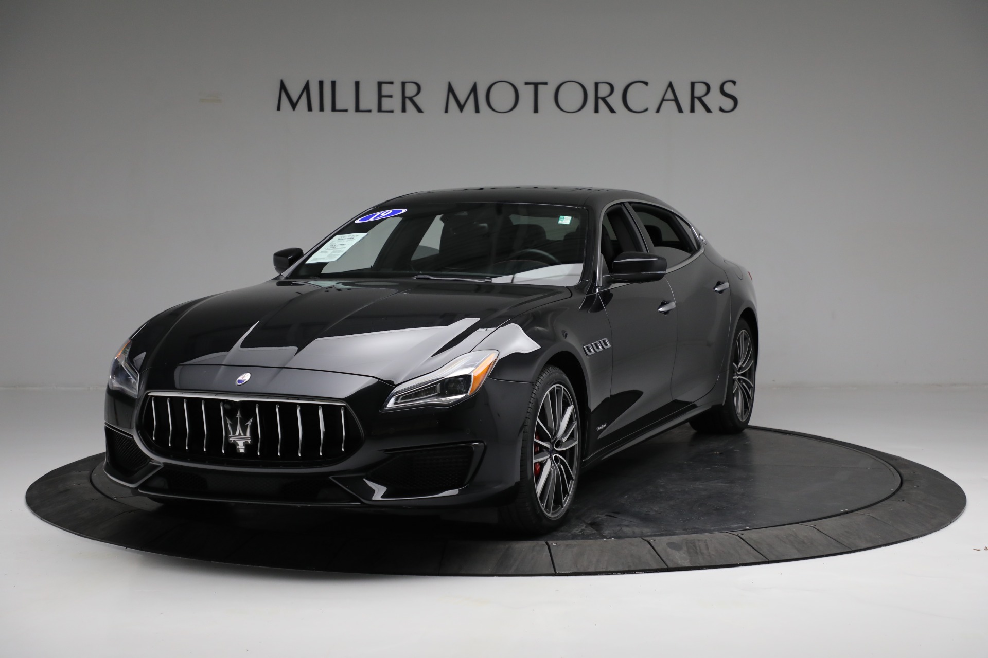 Used 2019 Maserati Quattroporte S Q4 GranSport for sale Sold at Alfa Romeo of Greenwich in Greenwich CT 06830 1