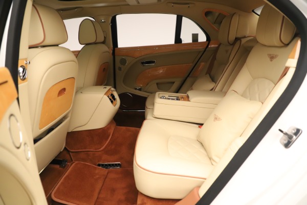 Used 2016 Bentley Mulsanne for sale Sold at Alfa Romeo of Greenwich in Greenwich CT 06830 22