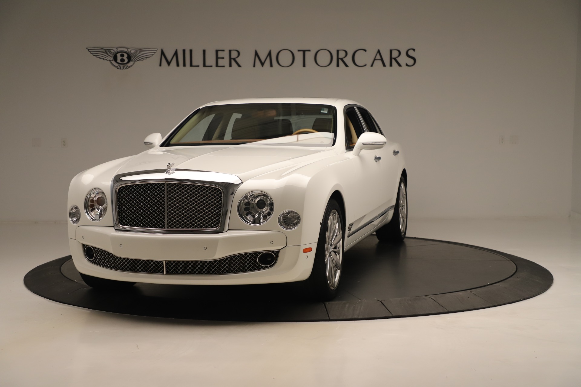 Used 2016 Bentley Mulsanne for sale Sold at Alfa Romeo of Greenwich in Greenwich CT 06830 1