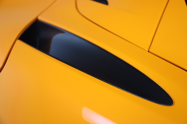 Used 2020 McLaren 720S Spider Performance for sale Sold at Alfa Romeo of Greenwich in Greenwich CT 06830 20
