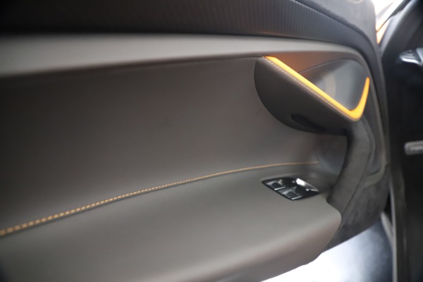 Used 2020 McLaren 720S Spider Performance for sale Sold at Alfa Romeo of Greenwich in Greenwich CT 06830 27