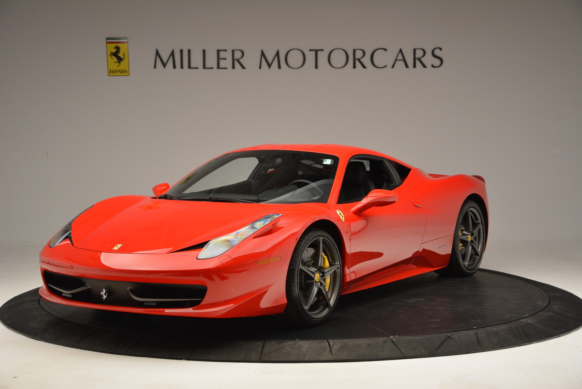 Used 2013 Ferrari 458 Italia for sale Sold at Alfa Romeo of Greenwich in Greenwich CT 06830 1