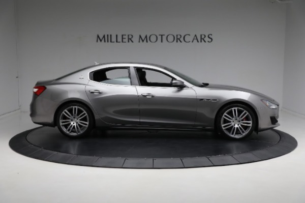 Used 2019 Maserati Ghibli S Q4 for sale Sold at Alfa Romeo of Greenwich in Greenwich CT 06830 17