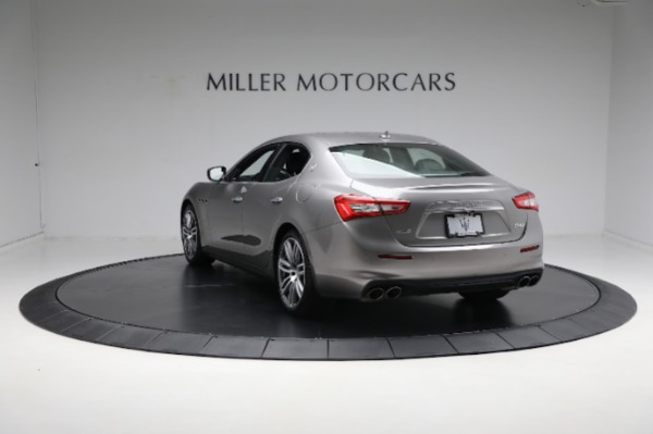 Used 2019 Maserati Ghibli S Q4 for sale Sold at Alfa Romeo of Greenwich in Greenwich CT 06830 9