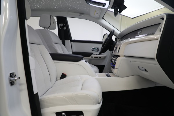 Used 2020 Rolls-Royce Phantom for sale $383,900 at Alfa Romeo of Greenwich in Greenwich CT 06830 23