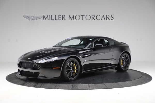 Used 2015 Aston Martin V12 Vantage S Coupe for sale $104,900 at Alfa Romeo of Greenwich in Greenwich CT 06830 1