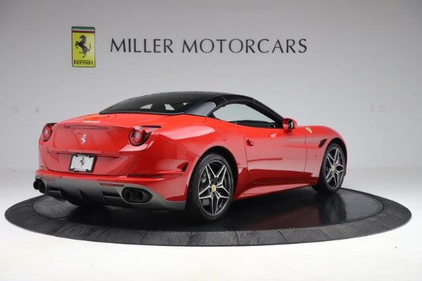 Used 2017 Ferrari California T for sale Sold at Alfa Romeo of Greenwich in Greenwich CT 06830 16