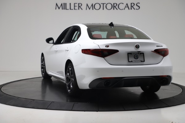 New 2019 Alfa Romeo Giulia Ti Sport Carbon Q4 for sale Sold at Alfa Romeo of Greenwich in Greenwich CT 06830 5