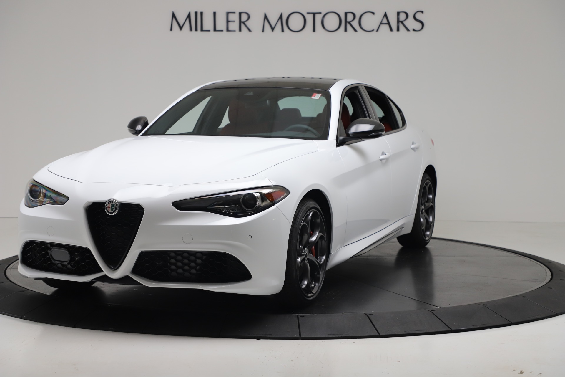 New 2019 Alfa Romeo Giulia Ti Sport Carbon Q4 for sale Sold at Alfa Romeo of Greenwich in Greenwich CT 06830 1