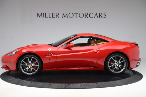 Used 2013 Ferrari California 30 for sale Sold at Alfa Romeo of Greenwich in Greenwich CT 06830 14