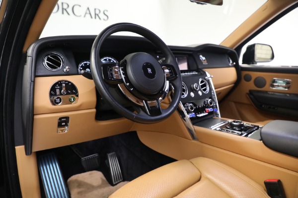 Used 2020 Rolls-Royce Cullinan for sale Sold at Alfa Romeo of Greenwich in Greenwich CT 06830 24